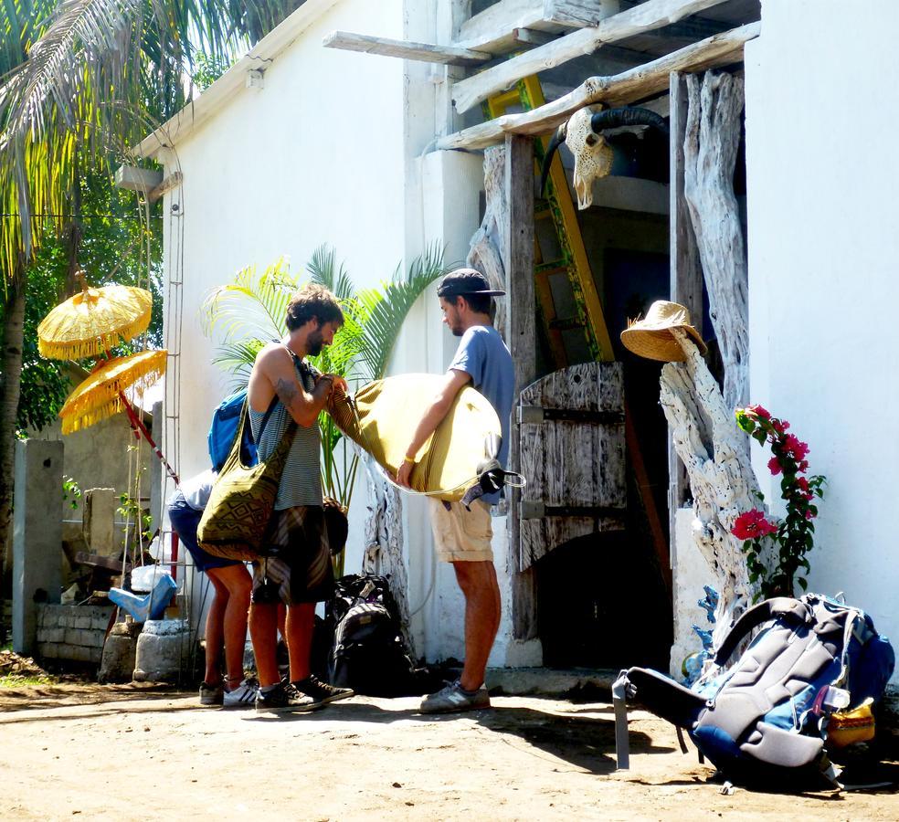 Gipsy Backpackers Pansiyon Gili Trawangan Dış mekan fotoğraf