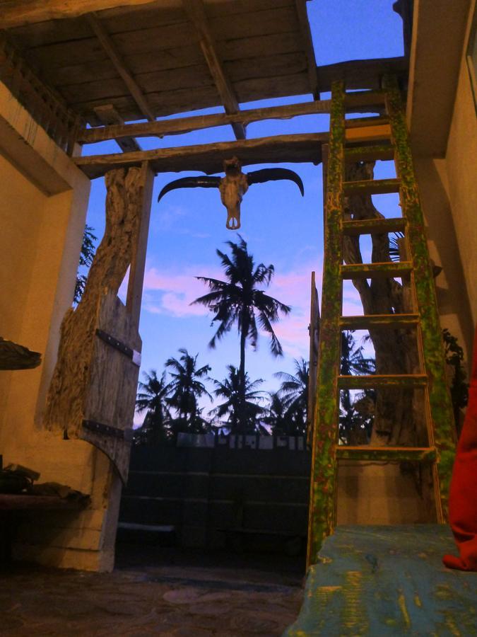 Gipsy Backpackers Pansiyon Gili Trawangan Dış mekan fotoğraf